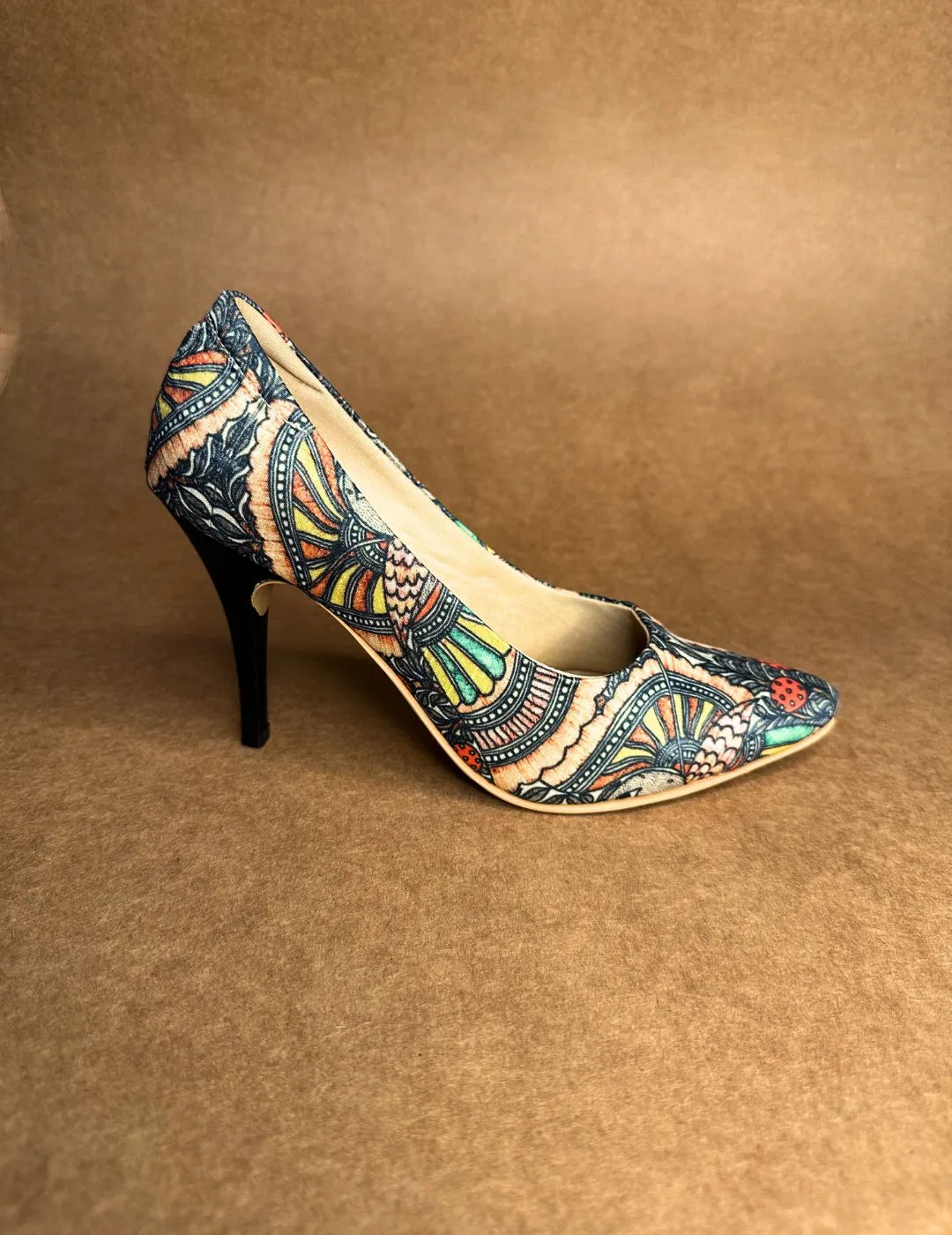 Ancient Madhubani Pumps