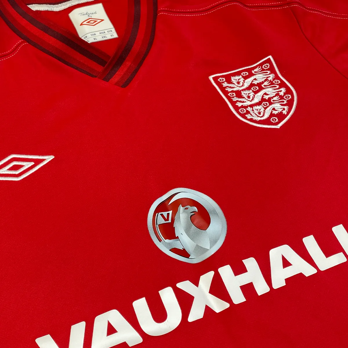 England 2012 Training Shirt - XL
