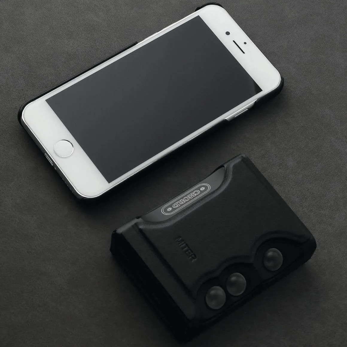MITER - Chord - Mojo Single   iPhone 6/7 Leather Case