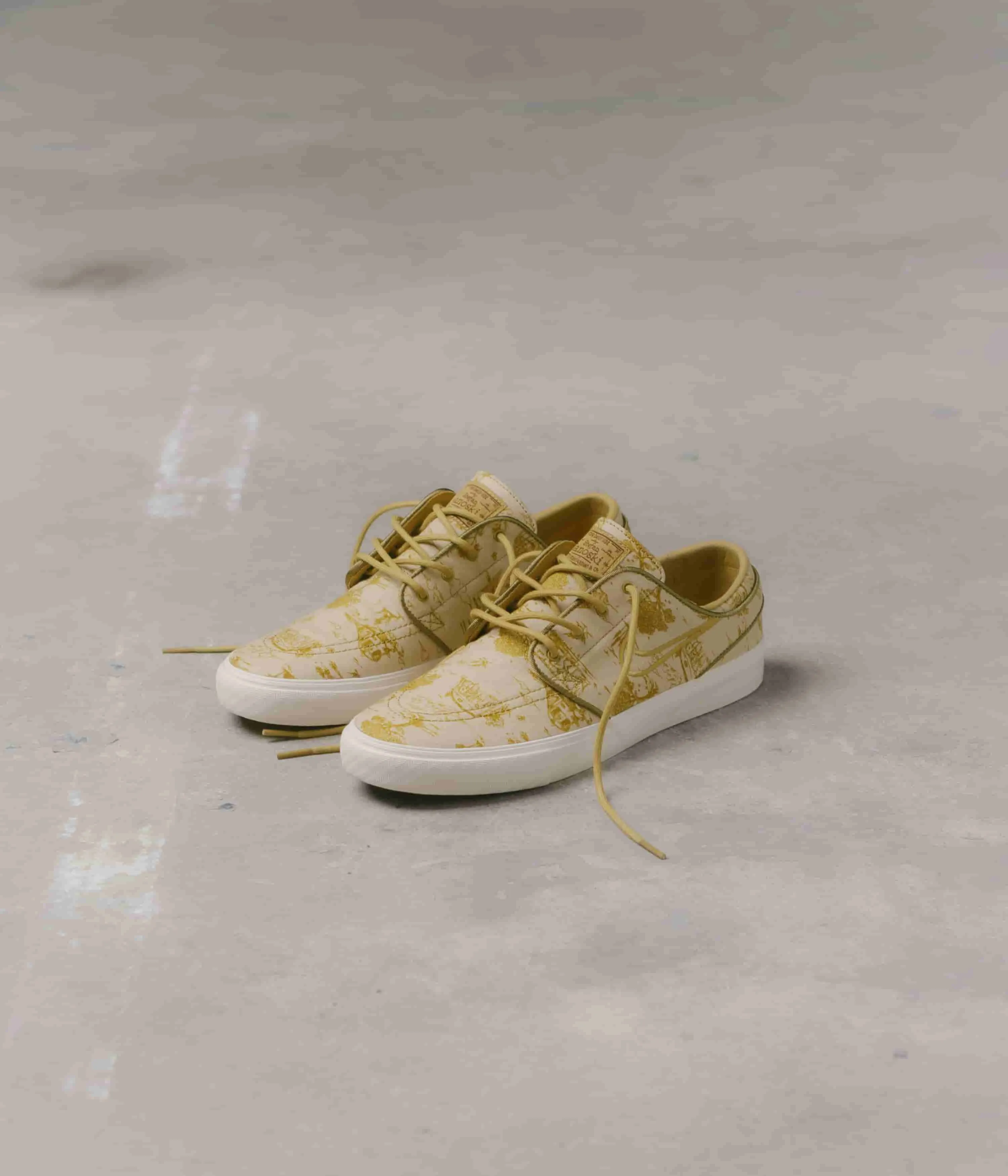 Nike SB City of Style Janoski OG  Premium Shoes - Sesame / Gold - Bronzine - Sail