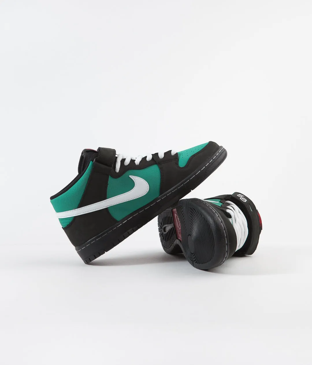 Nike SB Orange Label Dunk Mid Pro 'Griffey Jr' Shoes - Black / White - Black - Fresh Water