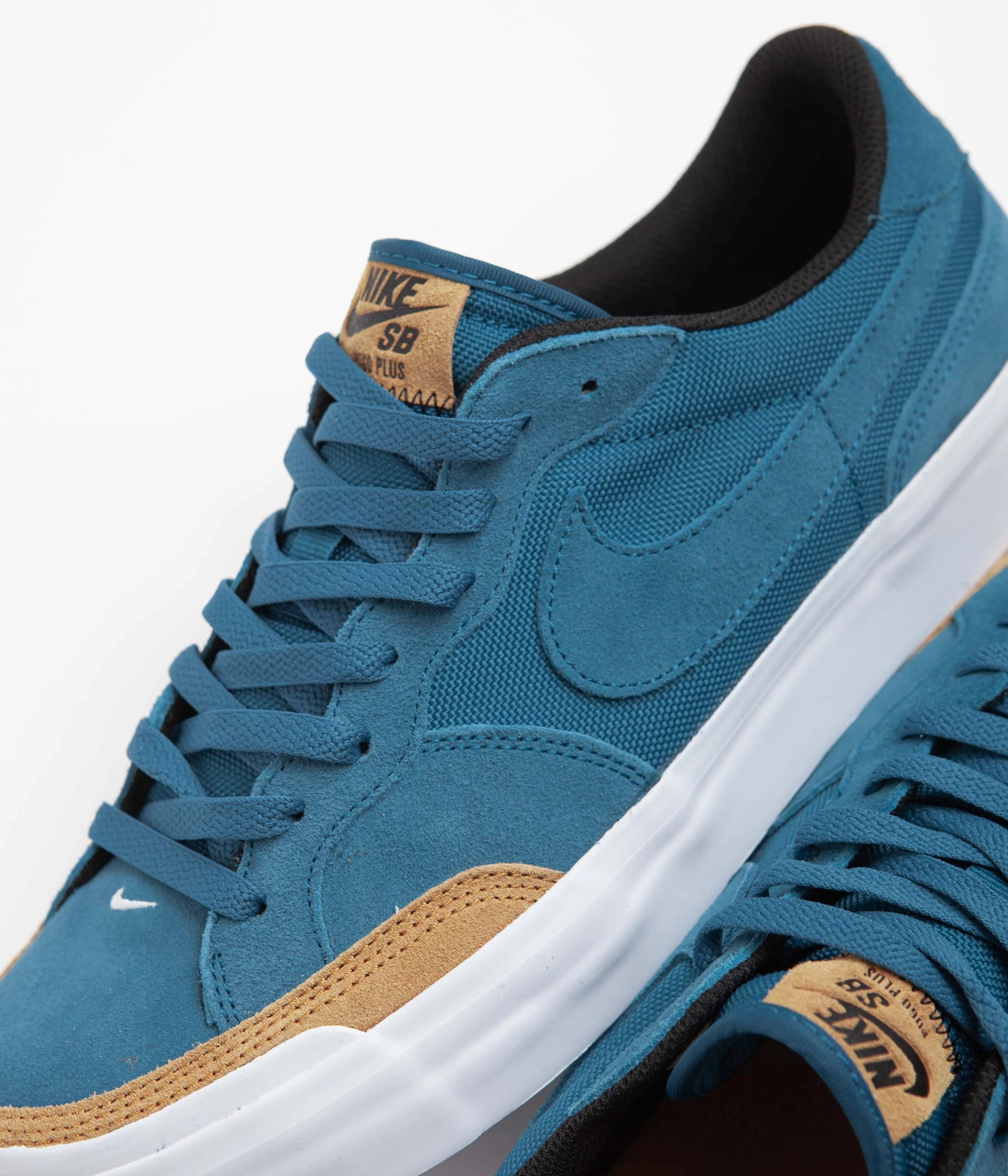 Nike SB Pogo Plus Premium Shoes - Green Abyss / Green Abyss - Desert Ochre