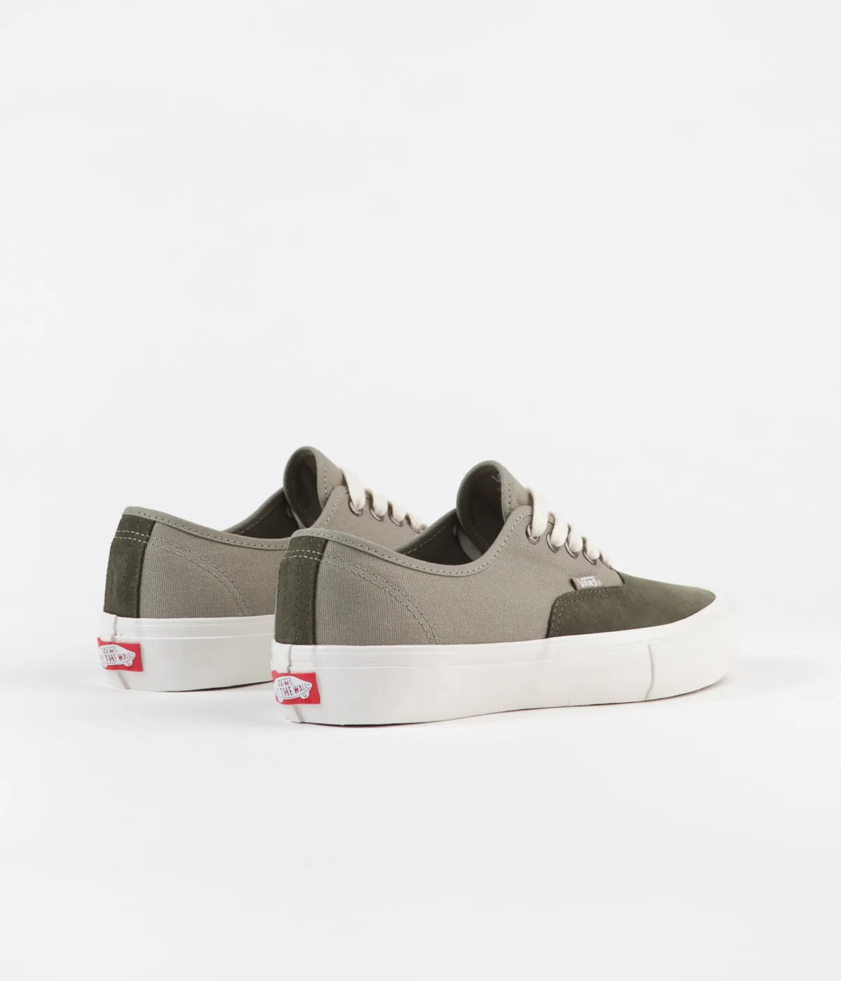 Vans Authentic Pro Shoes - Grape Leaf / Laurel Oak